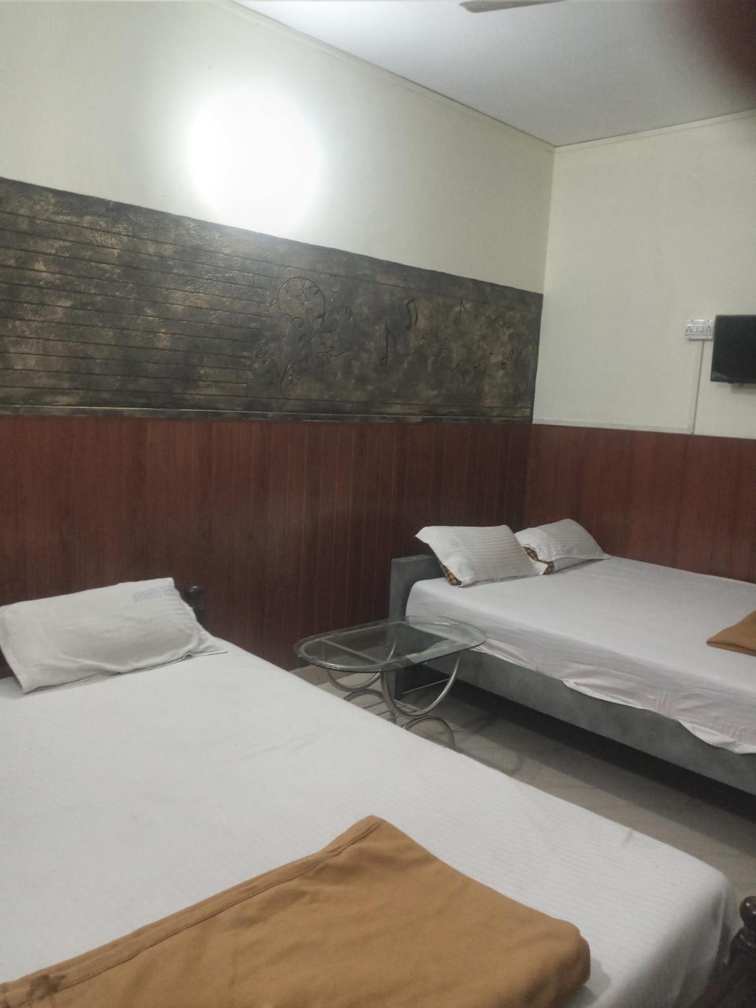 Avanti Inn Guruvāyūr Dış mekan fotoğraf